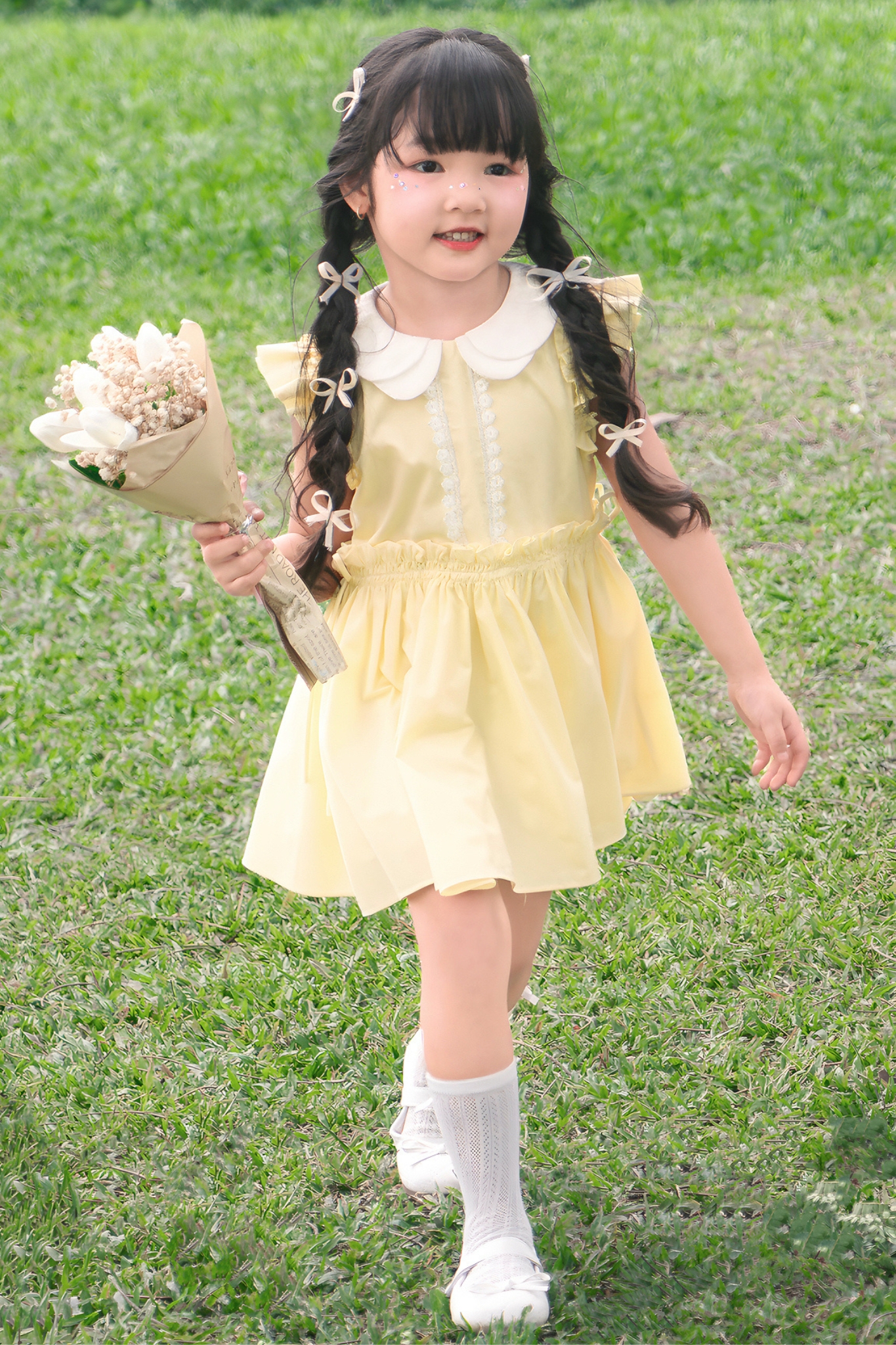 2 Cách phối đồ cho bé gái đi du lịch